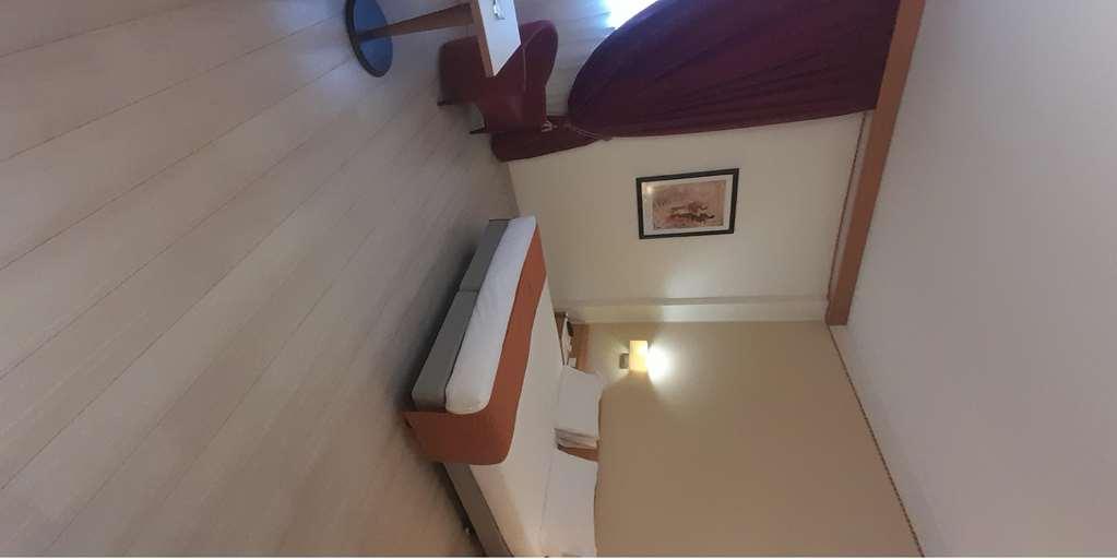 פדרנו דוניאנו Best Western Mirage Hotel Fiera חדר תמונה